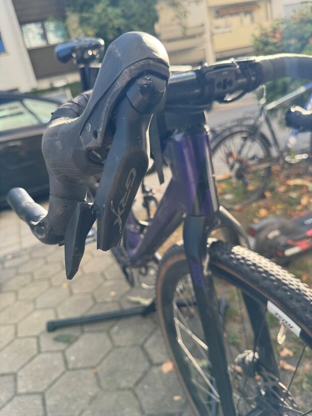 Wenn an Ihrem Fahrrad oder E-Bike in Dachau die Brems- und Schalteinheit versagt, sorgt Fahrrad-Gutachten Voye für eine präzise Analyse des Defekts. Wir liefern eine umfangreiche Schadenbewertung und geben klare Empfehlungen, wie Sie die nötigen Reparaturen fachgerecht umsetzen können.