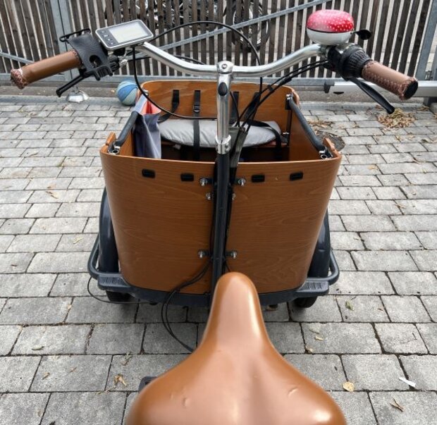 Babboe Unfallgutachten Fahrrad Gutachter Voye Verbogene Lenkstange an einem Babboe-Lastenrad nach einer Kollision.